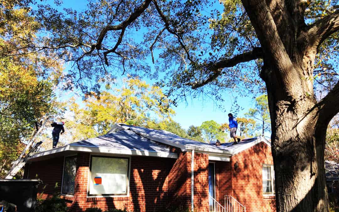 Homeowner’s insurance and roof repair: your questions answered.