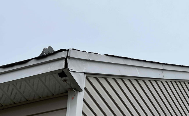 damaged-roof-flashing-roof-repair-near-me-lake-murray-sc