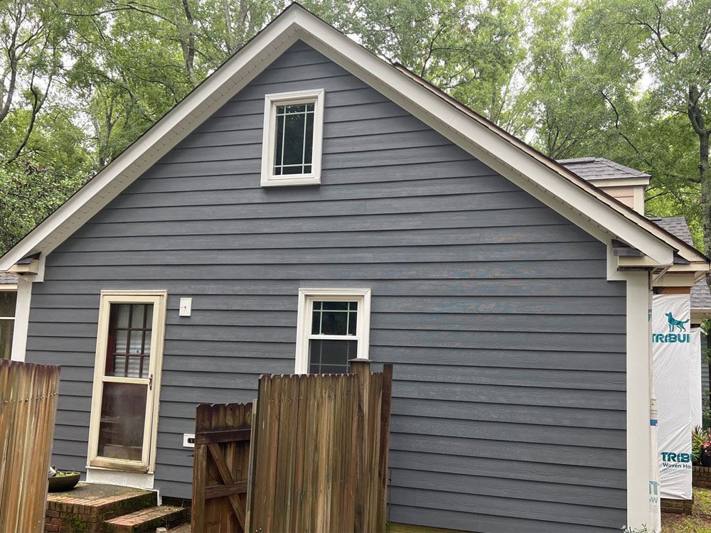 This a James Hardie Night Gray siding.